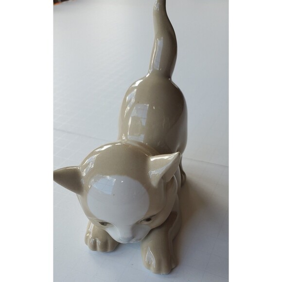 Vtg Miquel Requena Porcelanas Porcelain Playful Cat Kitten Figurine Valencia - Picture 8 of 8